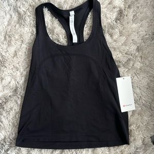 Black Lululemon swiftly tech racer back tank size 10